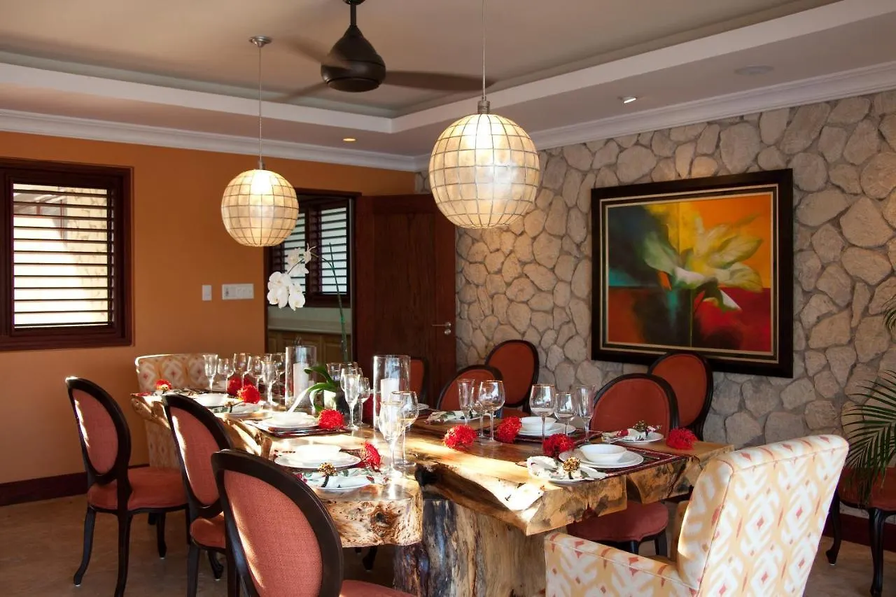 Seven Seas Four Bedroom Villa Saint Ann