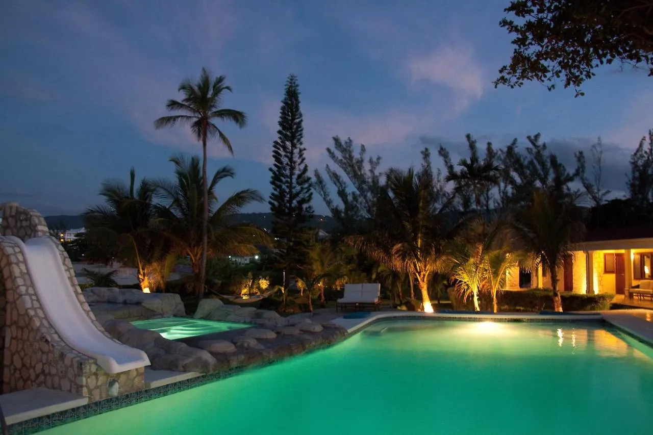 Seven Seas Four Bedroom Villa Saint Ann