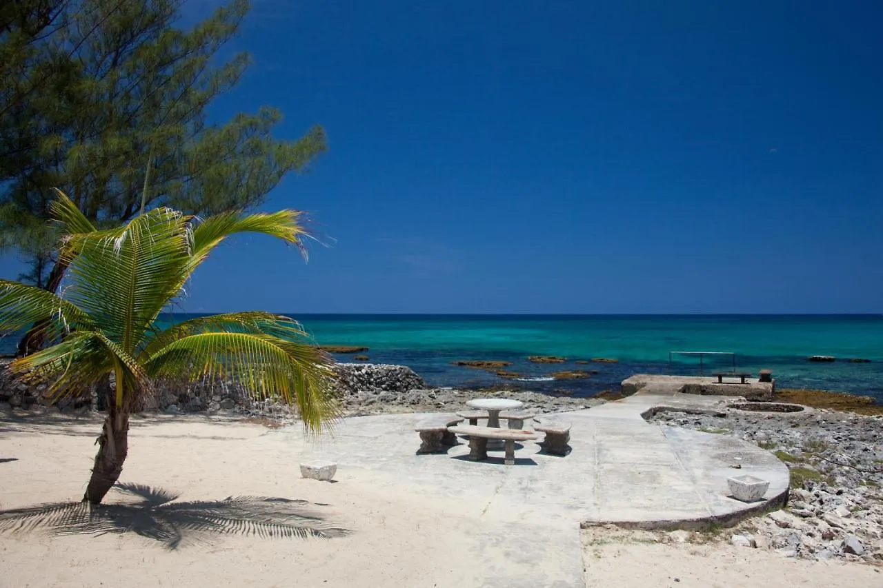 Seven Seas Four Bedroom Villa Saint Ann